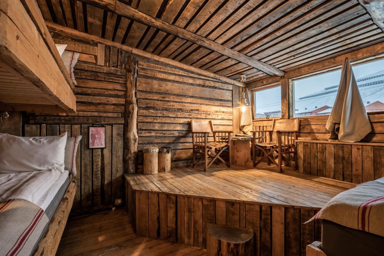Basecamp Hotel Longyearbyen Exterior photo