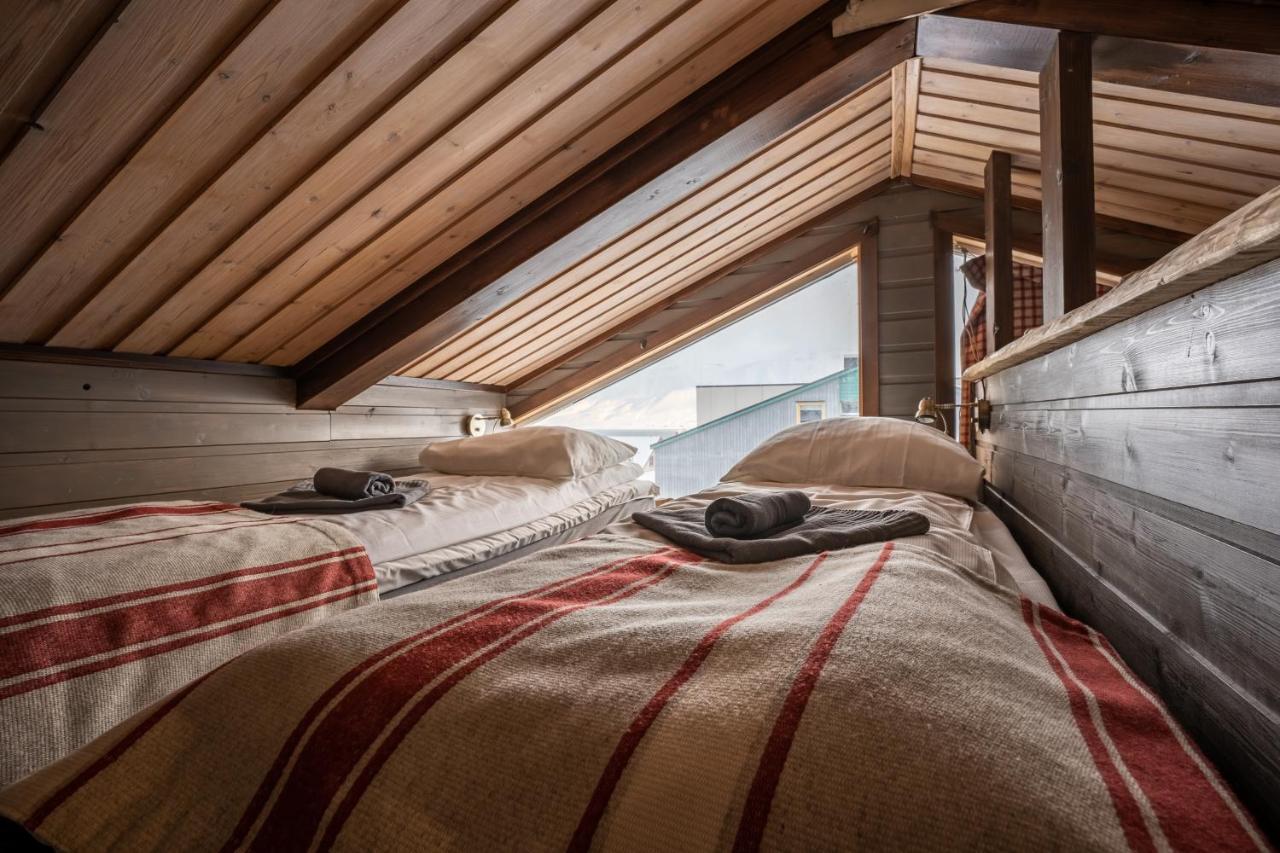 Basecamp Hotel Longyearbyen Exterior photo
