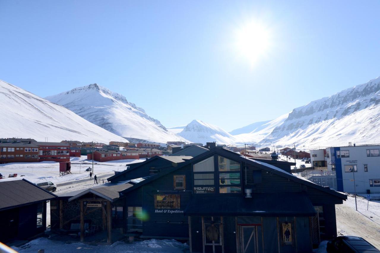 Basecamp Hotel Longyearbyen Exterior photo